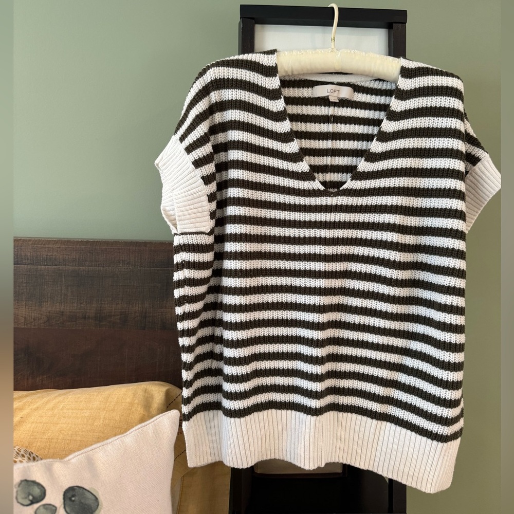 The Loft - women’s, striped sweater, forest green/white, size small